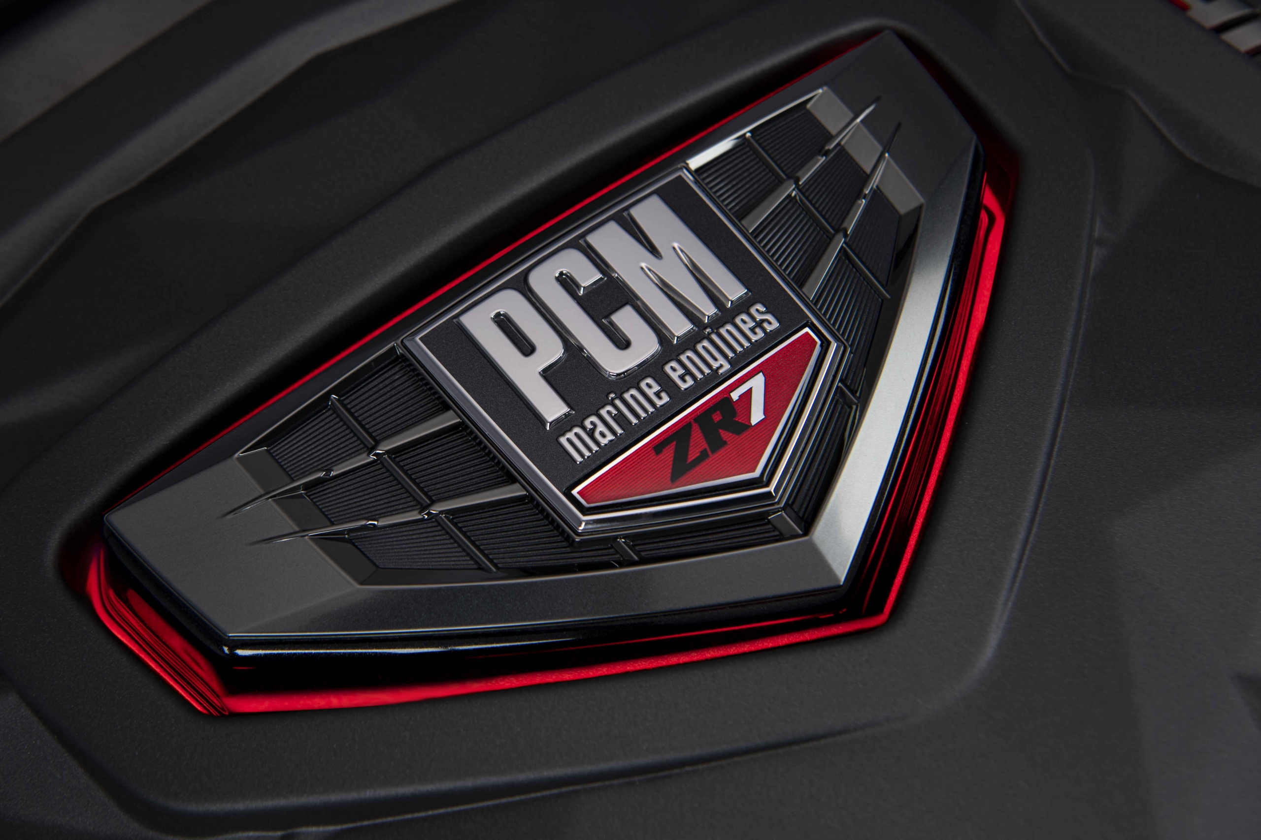 Nautique ZR7 Badge