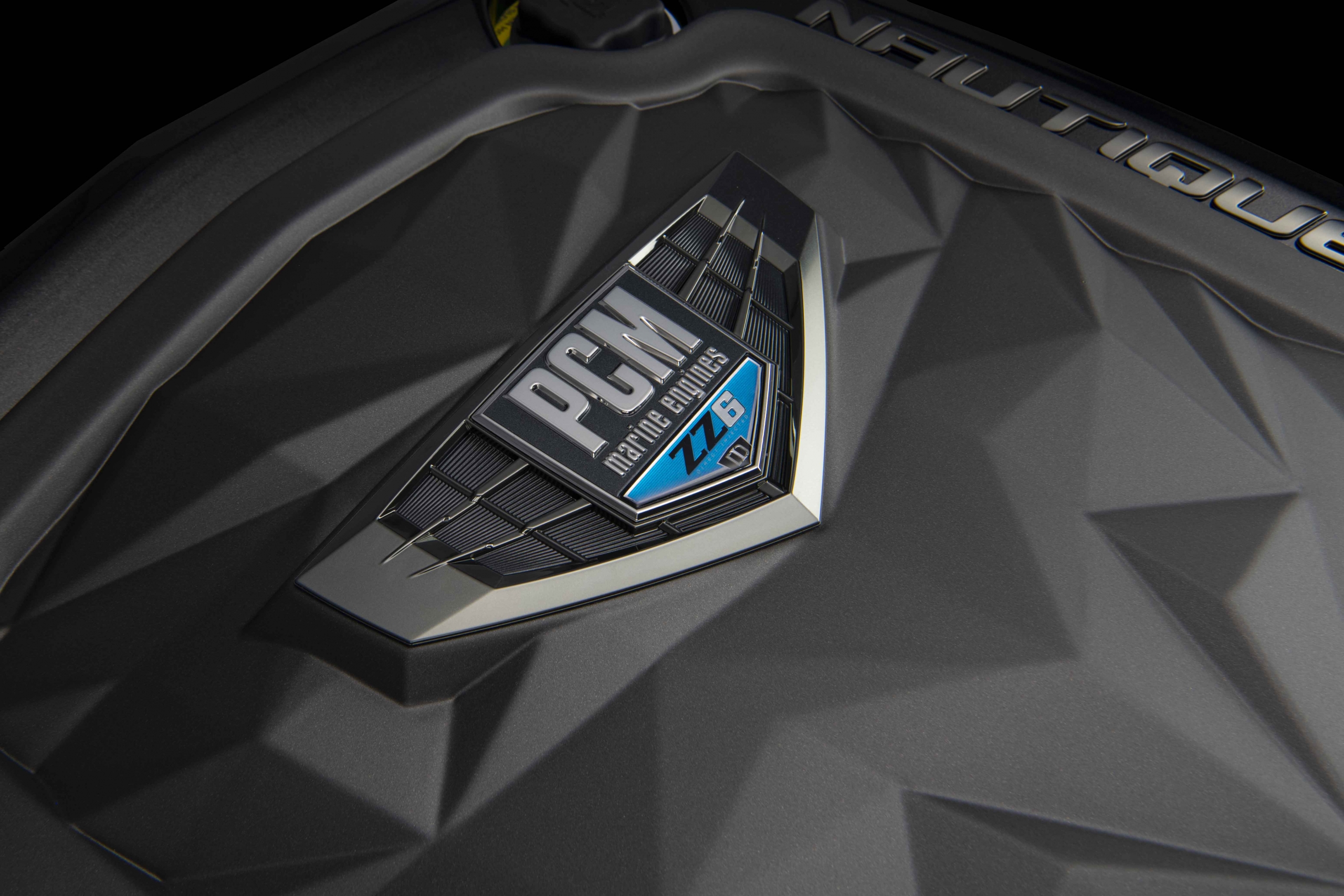 Nautique ZZ6 Coastal Badge